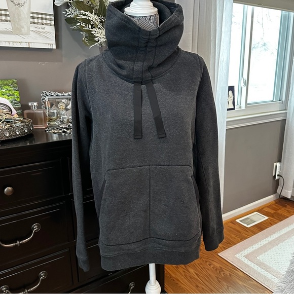Lululemon Avenue Funnel neck Pullover sweatshirt dark gray charcoal Size 10 - Picture 2 of 15